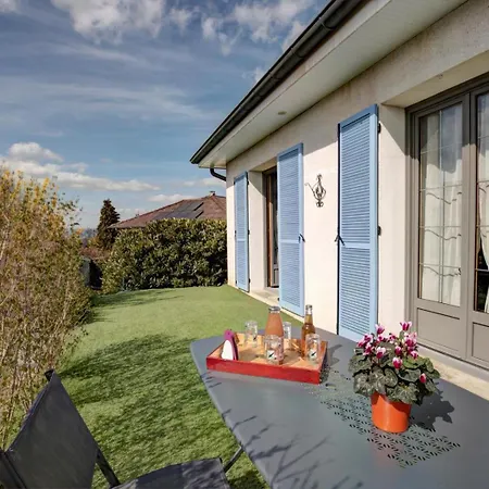 Au Plein Soleil Bed & Breakfast